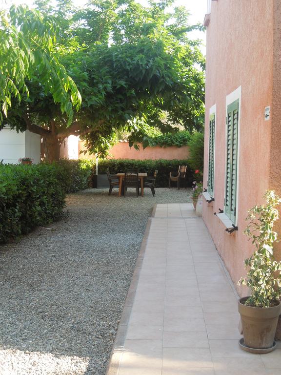 Le Clos Des Arbousiers Linguizzetta Dış mekan fotoğraf